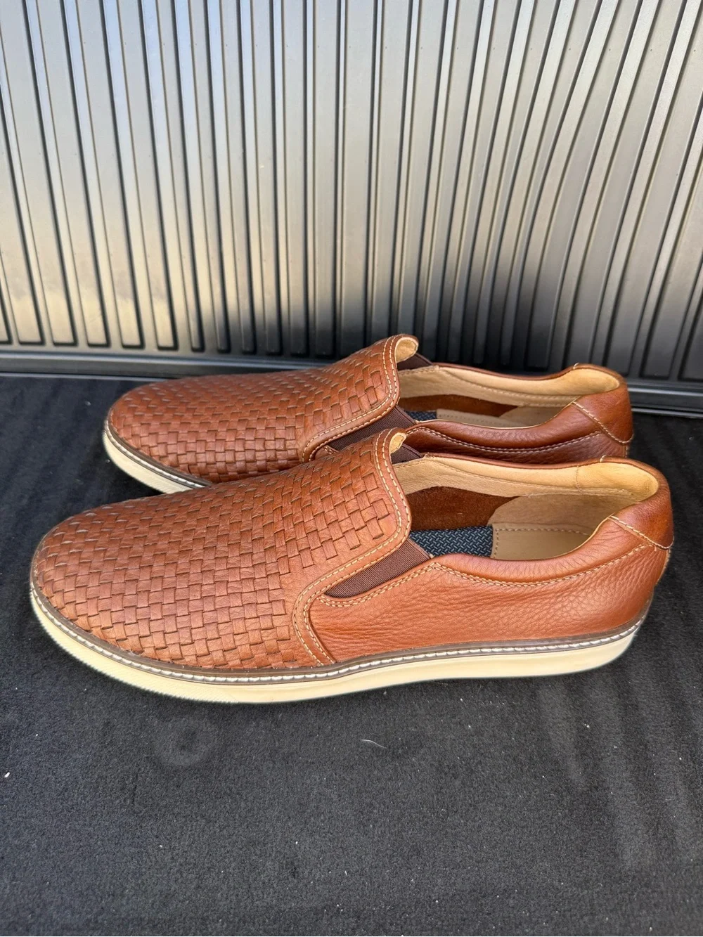Barely Worn Johnston & Murphy Men’s McGuffey 2 Woven Slip-On Loafers